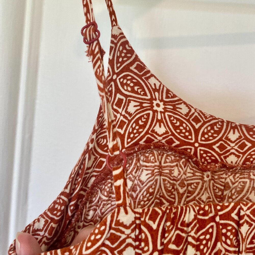Bila77 Flowy Cropped Burnt Orange Tank Top - Picture 6 of 10